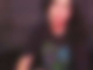Queen's Live Sex Cam Show