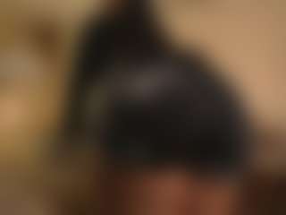 mulatalove's Live Sex Cam Show