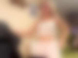 Mira's Live Sex Cam Show