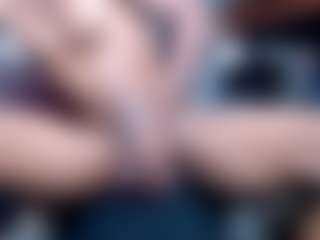 214KingM3's Live Sex Cam Show