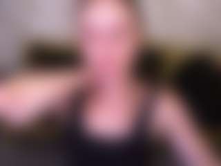 MaribelRiverr's Live Sex Cam Show