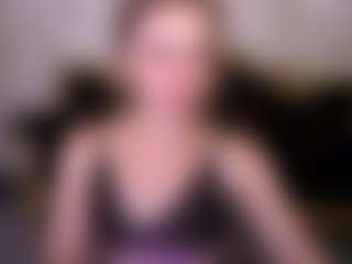 MaribelRiverr's Live Sex Cam Show