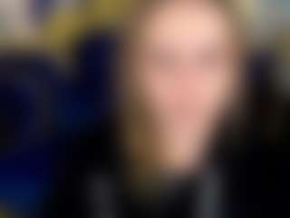Live cam show with MaribelRiverr - Vr on Dare Cams