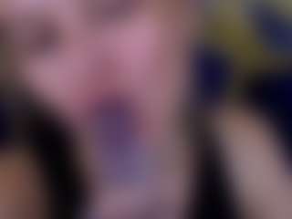 MaribelRiverr's Live Sex Cam Show