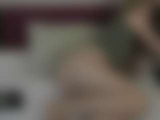 Live cam show with DesperateClit - Strapon on nudelive.tv