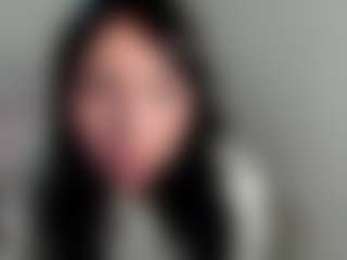 Live cam show with MEGANGREY21 - Facial on Dolls Live
