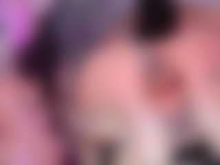 Live cam show with PurryBella - Petite on TeamSkeetLive