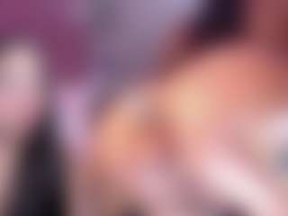 Live cam show with PurryBella - Petite on chickslive.net