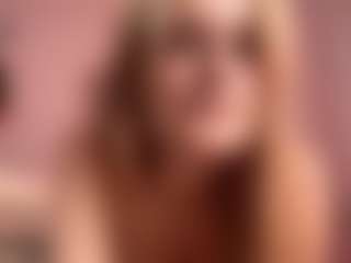 Live cam show with Melissa - Cono Afeitado on livesexfox.com