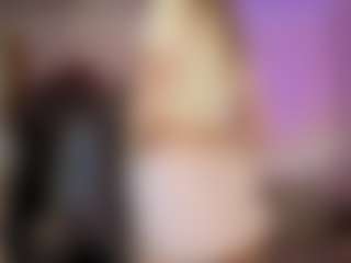 Live cam show with Melissa - Cono Afeitado on luckytryst.com