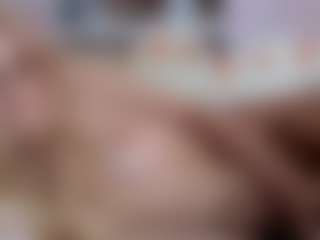Live cam show with Melissa - Spy on SinfulBabes
