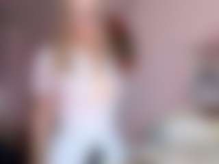 Live cam show with Melissa - Lovely on dropp.cam