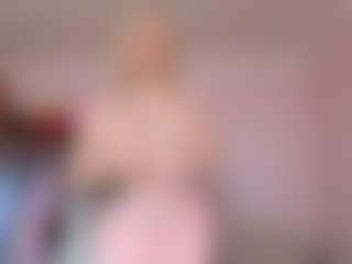 Live cam show with Melissa - Lovely on Camsoda