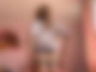 Live cam show with Melissa - Moaning on madthumbs