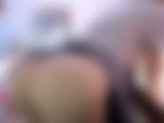 Live cam show with Melissa - Cono Afeitado on Camiplay Live