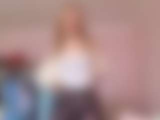 Live cam show with Melissa - Spy Blonde Hair on Camsoda