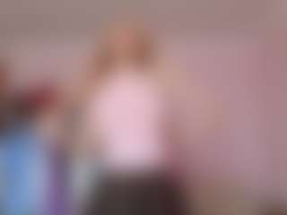 Live cam show with Melissa - Cono Afeitado on Camsoda