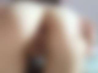 Live cam show with Melissa - Spy Blonde Hair on Camsoda