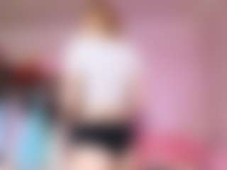 Live cam show with Melissa - Cosplay MILF on camwithhim.com