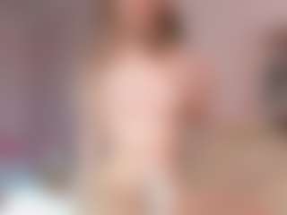 Live cam show with Melissa - Cosplay on Camsoda