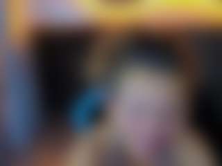 Live cam show with Bella-Vibes-S - Daddy on TeamSkeetLive