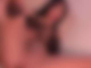 isabella-hot's Live Sex Cam Show