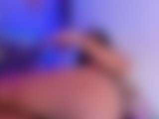 isabella-hot's Live Sex Cam Show