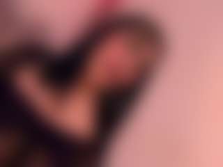 Live cam show with isabella-hot - Brown Eyes on SpankPalCams