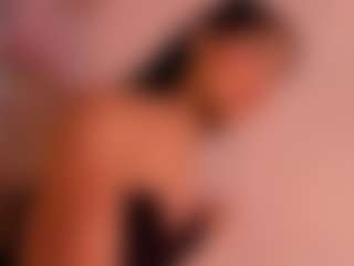 isabella-hot's Live Sex Cam Show