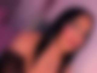 isabella-hot's Live Sex Cam Show