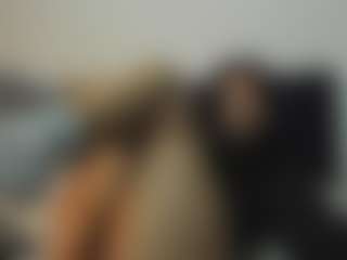 Live cam show with melanie-rouxs - Hairy Pussy on Strip Flash - Live Sex Shows