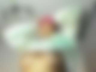 Live cam show with melanie-rouxs - Colombia Young Adult on luckytryst.com