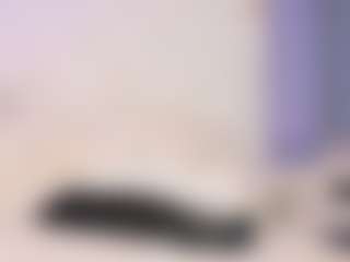 Live cam show with MELODYHANTZ - Smoking on Camsoda