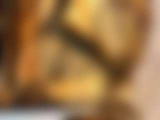 Live cam show with MELODYHANTZ - Muscular on LiveSexCams6