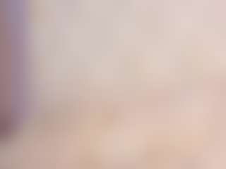 Live cam show with MELODYHANTZ - Smoking on infinitiblacc.com
