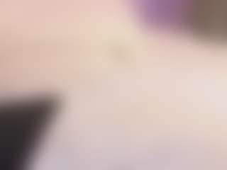 Live cam show with MELODYHANTZ - Muscular on TeamSkeetLive
