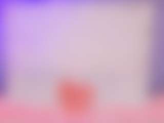 Live cam show with MELODYHANTZ - Chubby on Milf Play