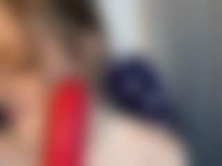 Live cam show with RossieFontecchio - Sweety on chickslive.net