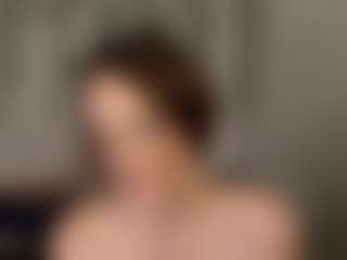 Live cam show with RossieFontecchio - Young Adult on TeamSkeetLive