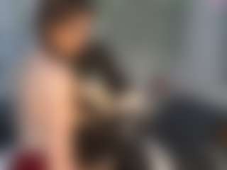 Live cam show with RossieFontecchio - Angel on Milfs Live