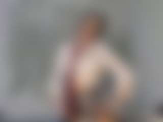 Live cam show with RossieFontecchio - Skinny on Camsoda