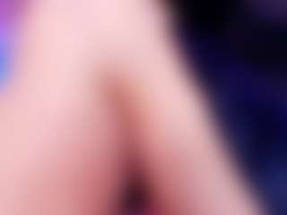 aurora-mr's Live Sex Cam Show