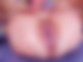 aurora-mr's Live Sex Cam Show
