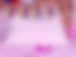 Live cam show with aurora-mr - Average on Camming Site