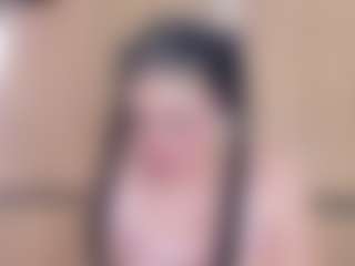 Live cam show with Chloe-Cortez - Cute on SinfulBabes
