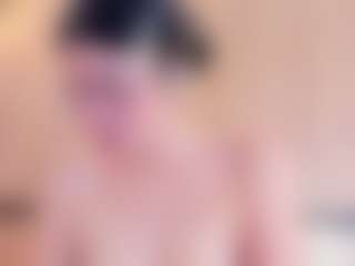 Chloe-Cortez's Live Sex Cam Show