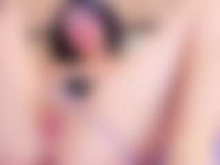 Live cam show with Chloe-Cortez - Skinny Teen (18+) on TastyBlacksLive
