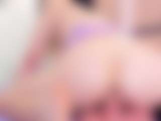 Chloe-Cortez's Live Sex Cam Show