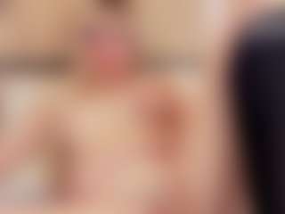 Live cam show with Chloe-Cortez - Teen (18+) on Gym Cam Girls