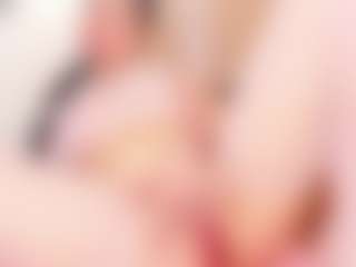 Live cam show with Chloe-Cortez - Erotic Dance on Cam Slut